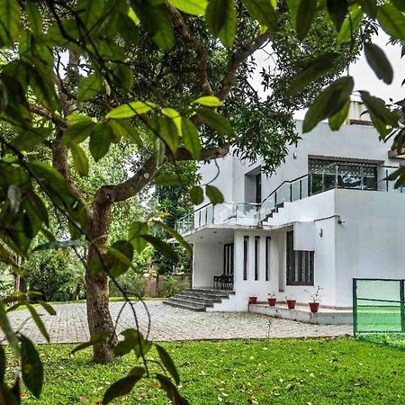 Nadhiyoram River Retreat Kochi Eksteriør billede