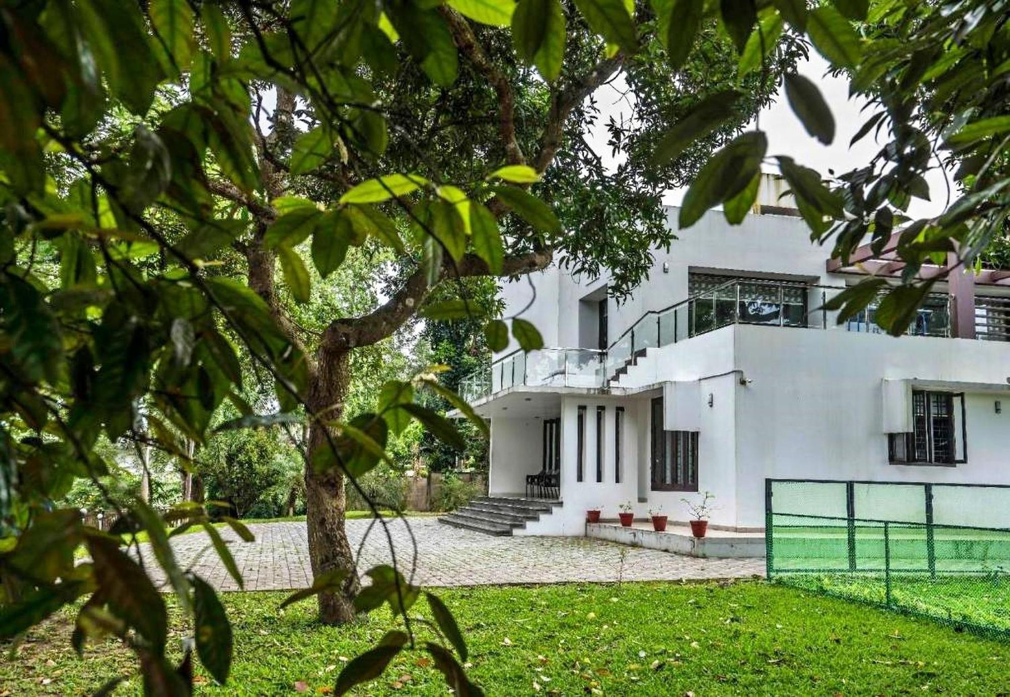 Nadhiyoram River Retreat Kochi Eksteriør billede